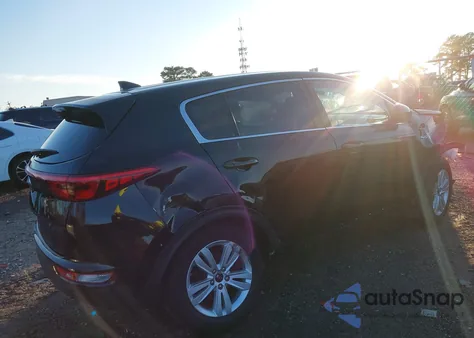 2019 Kia Sportage Lx z USA, uszkodzony, nr VIN KNDPMCAC1K7502877